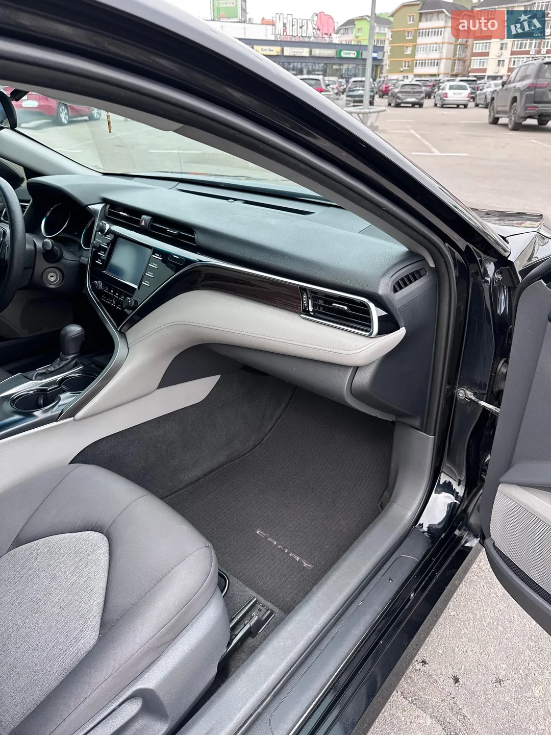 2018 Toyota Camry - мініатюра 13