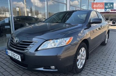 Седан Toyota Camry 2008 в Полтаві