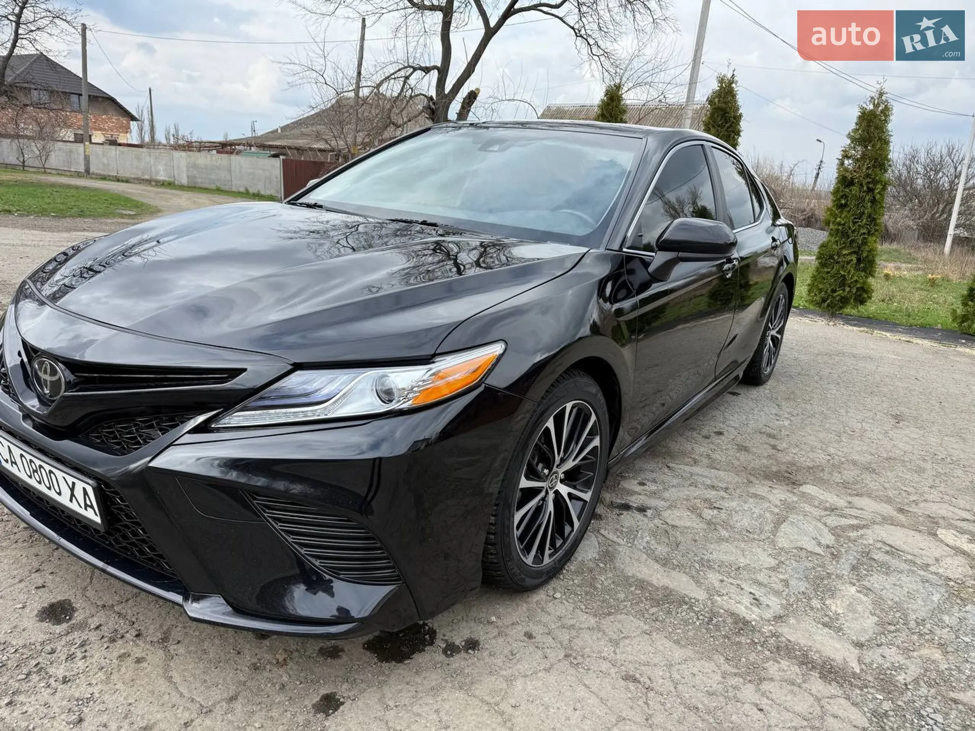 2020 Toyota Camry - фото 1