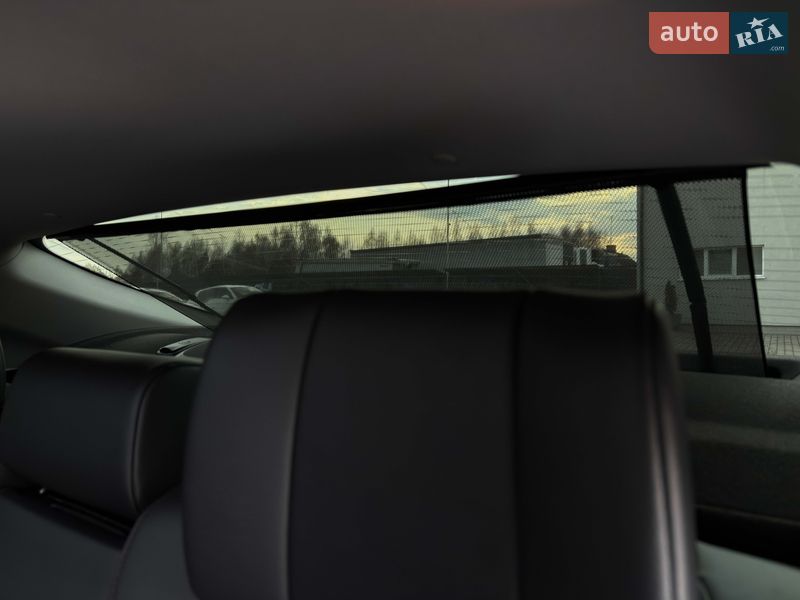 Седан Toyota Camry 2019 в Луцьку