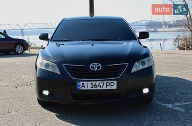Седан Toyota Camry 2007 в Києві