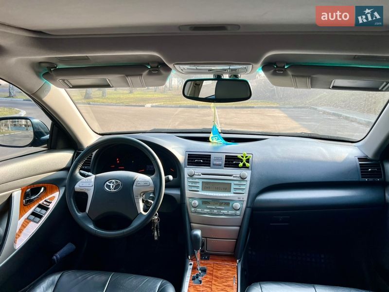 Седан Toyota Camry 2008 в Борисполе