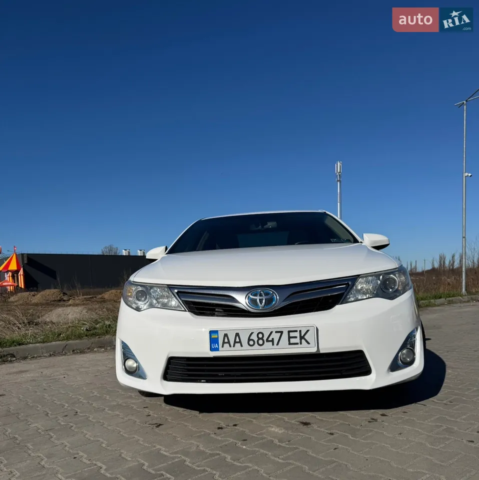 2013 Toyota Camry - мініатюра 16