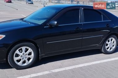 Седан Toyota Camry 2005 в Киеве