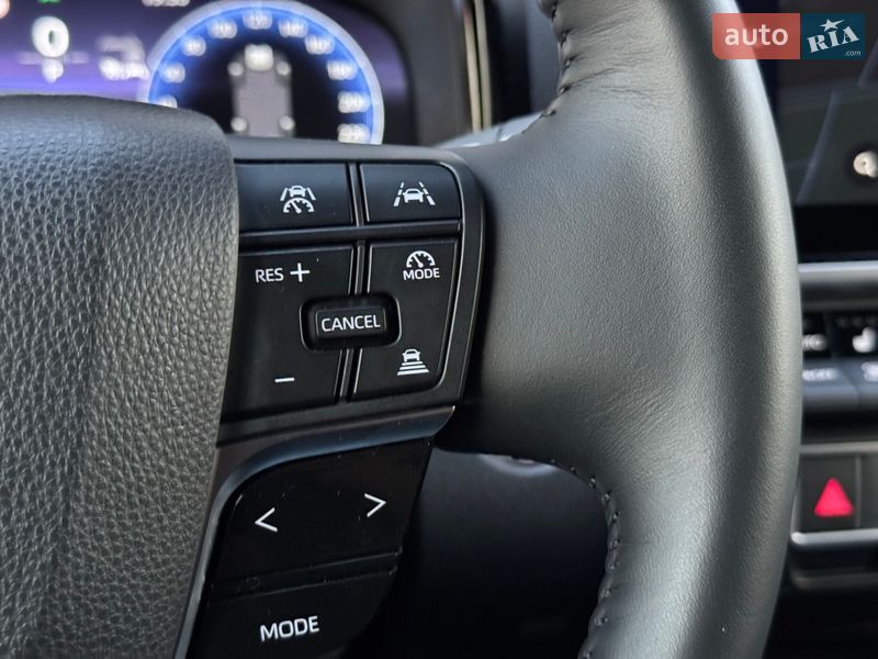 Седан Toyota Camry 2024 в Києві