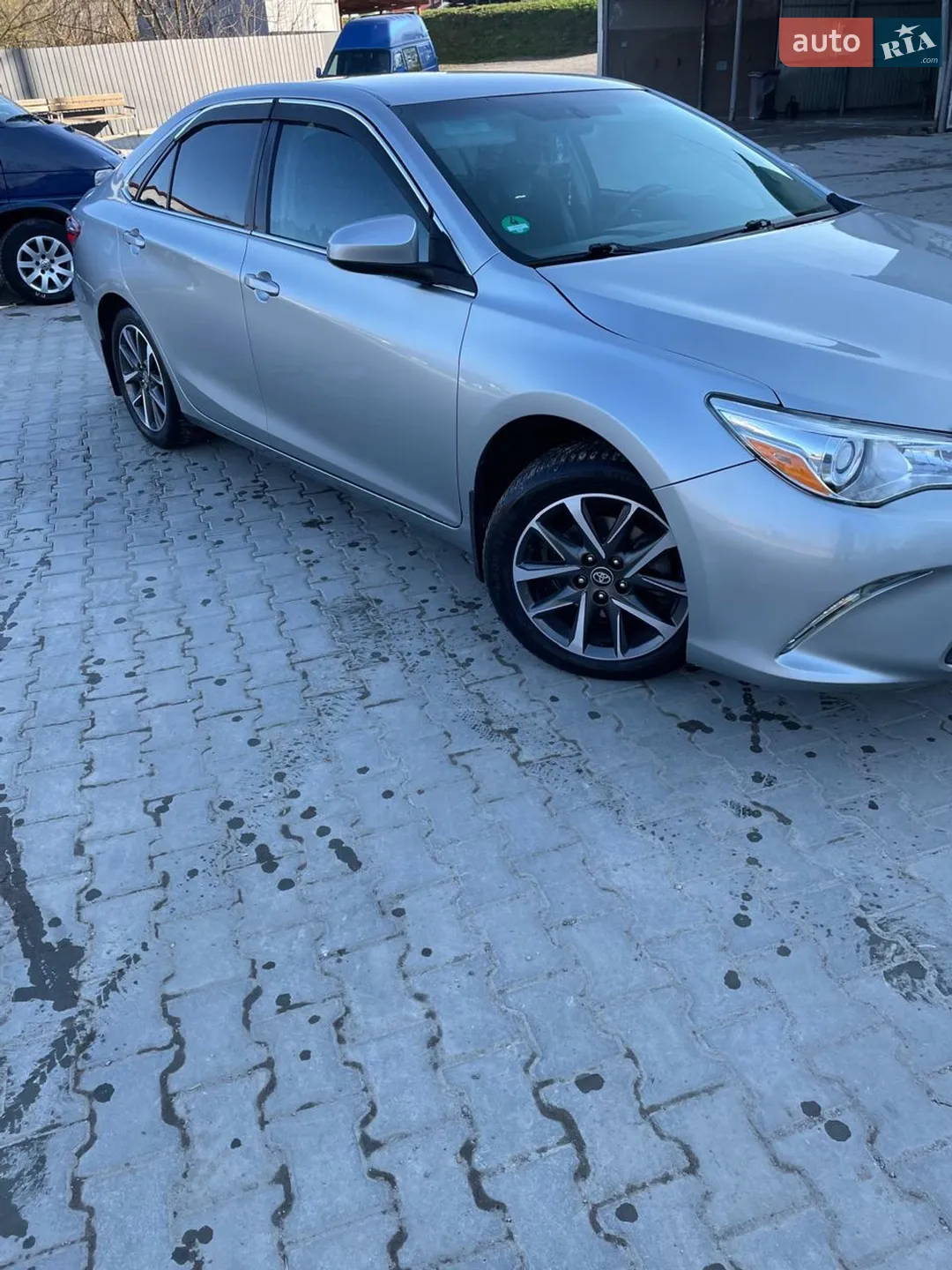 2016 Toyota Camry - мініатюра 3