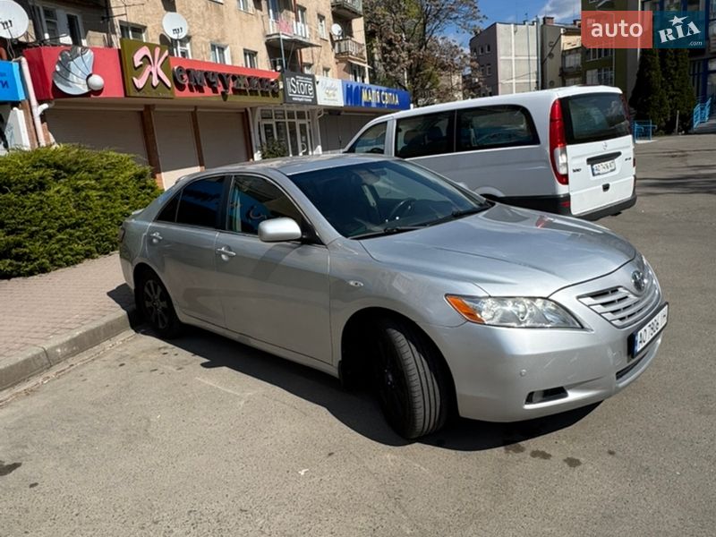 Toyota Camry 2008