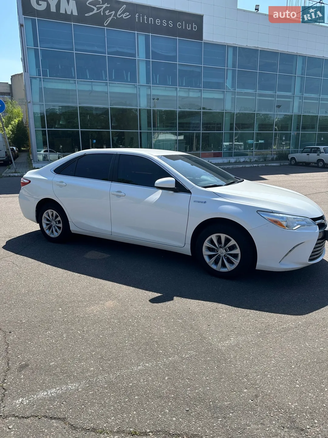 2016 Toyota Camry - мініатюра 2