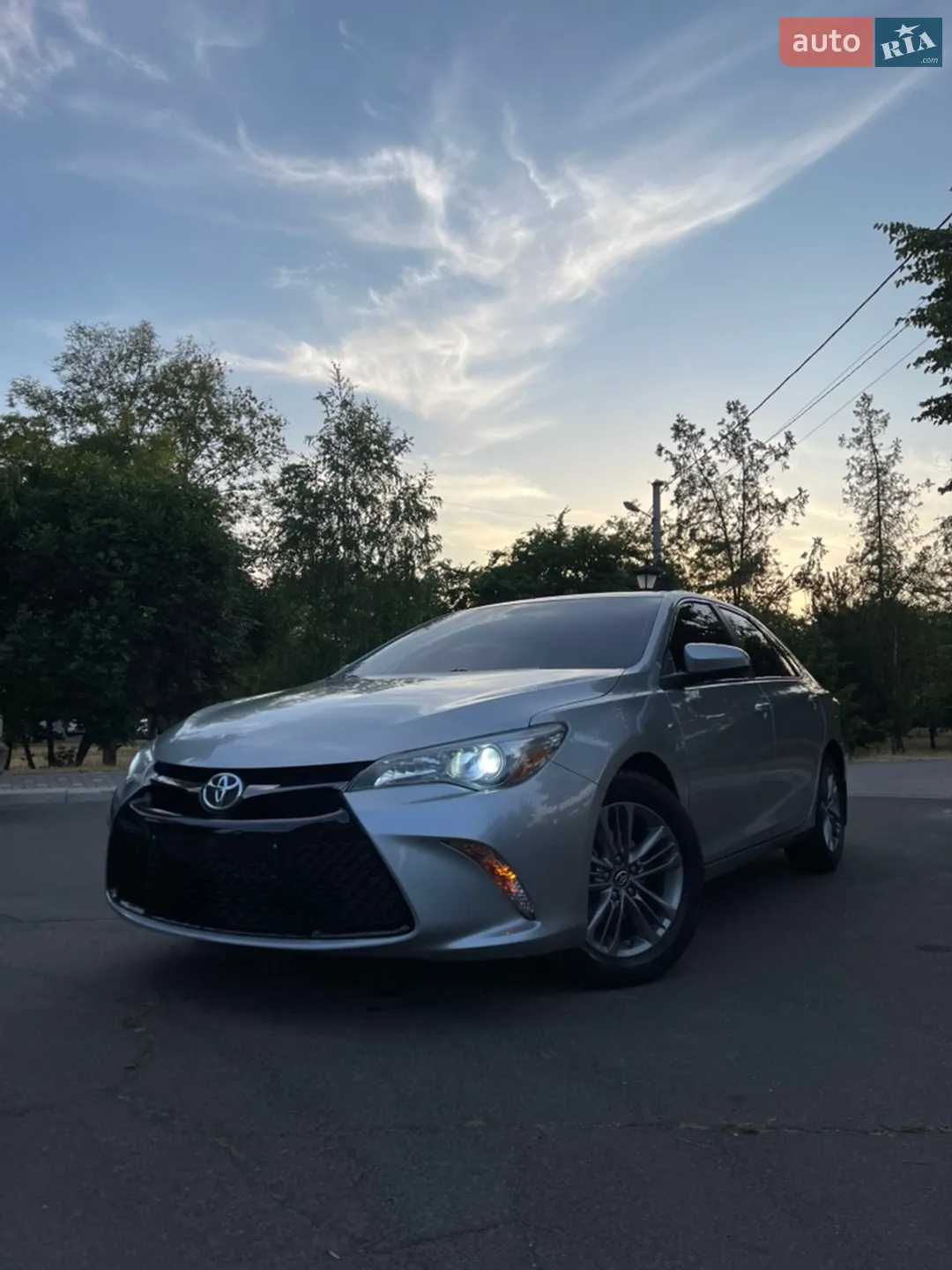 2016 Toyota Camry - мініатюра 9