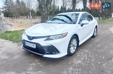 Седан Toyota Camry 2021 в Жмеринке