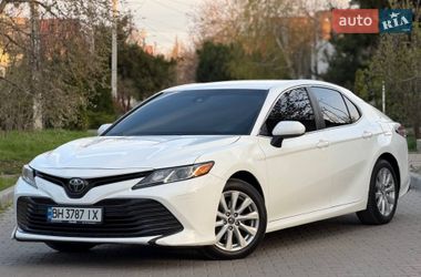 Седан Toyota Camry 2018 в Одесі