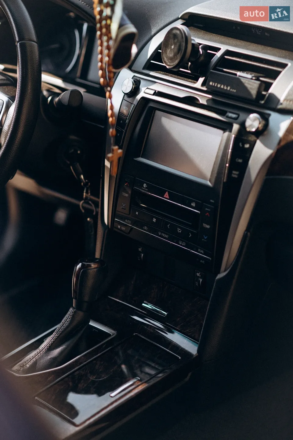 2016 Toyota Camry - мініатюра 24