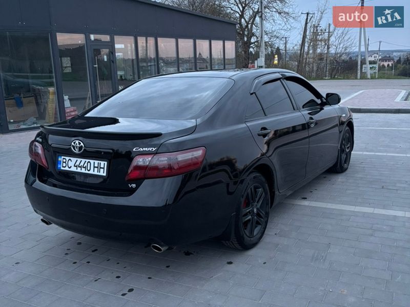 Седан Toyota Camry 2007 в Мостиске