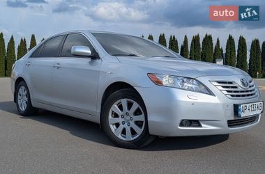 Седан Toyota Camry 2007 в Києві