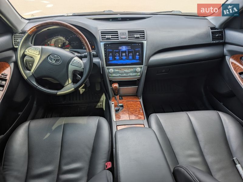 Седан Toyota Camry 2007 в Києві