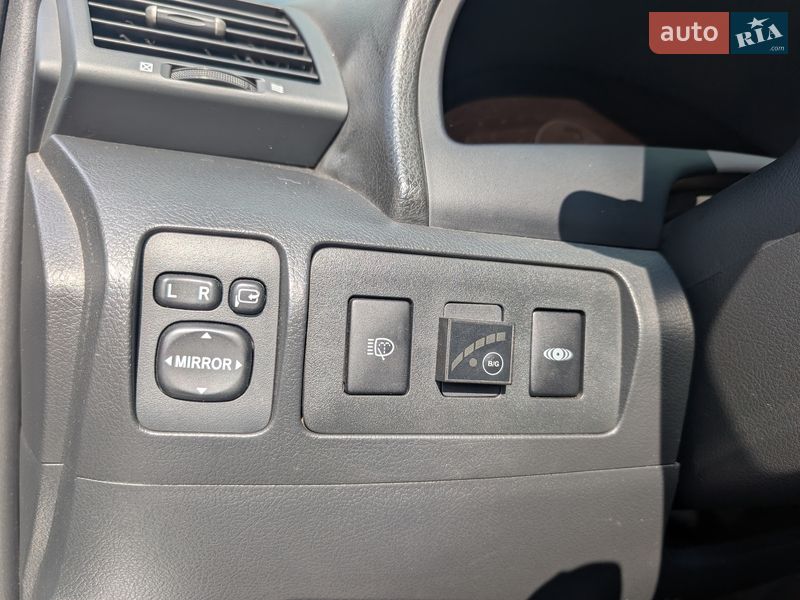 Седан Toyota Camry 2007 в Києві