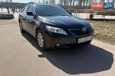 Седан Toyota Camry 2008 в Кривом Роге