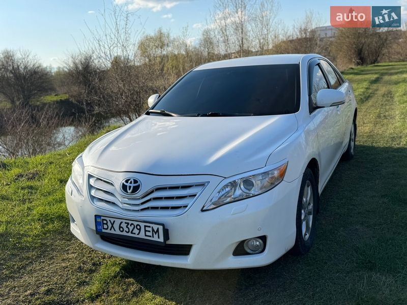 Toyota Camry 2010