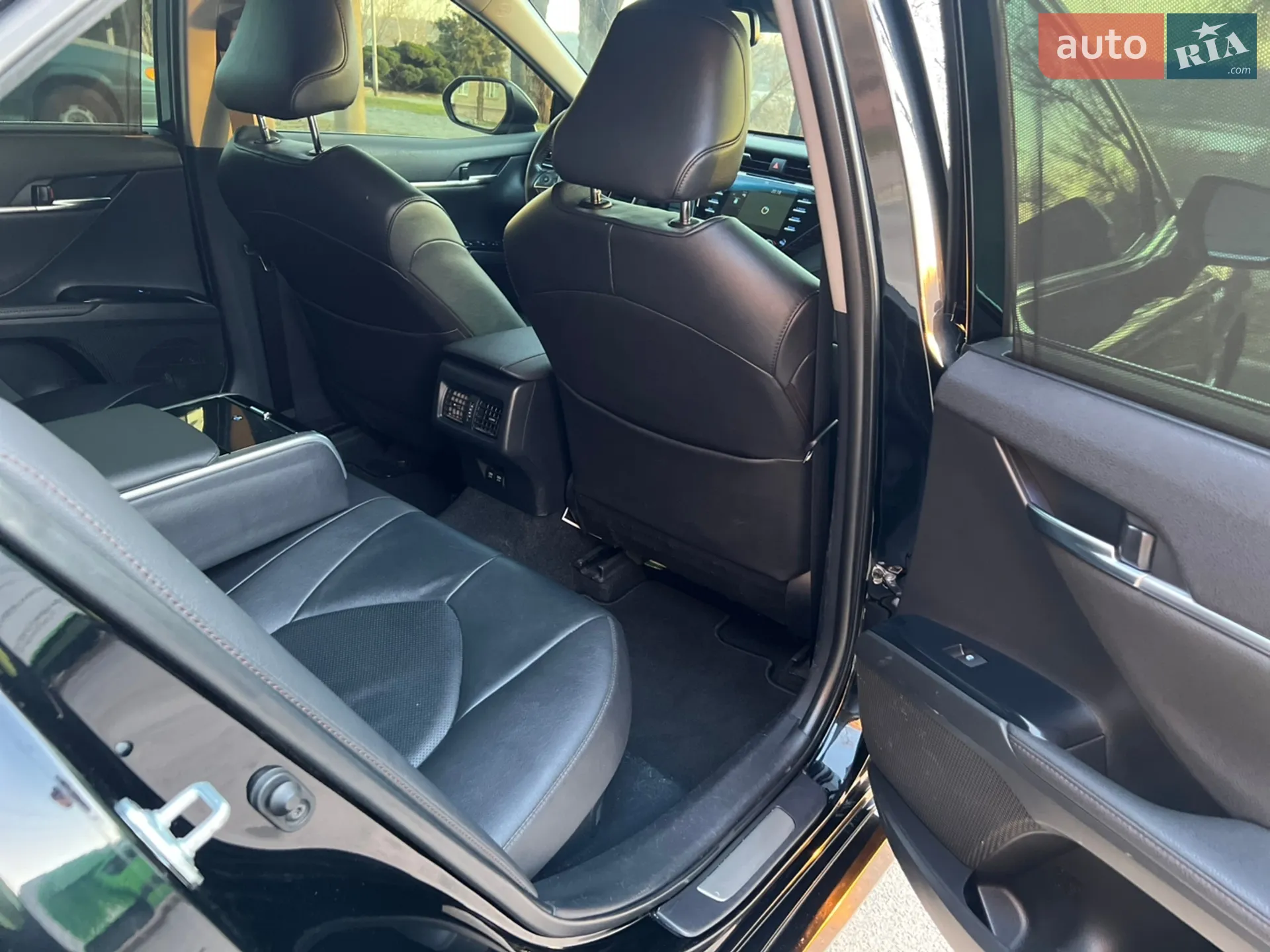 2020 Toyota Camry - мініатюра 8