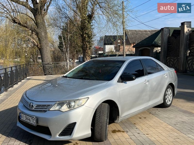 Седан Toyota Camry 2014 в Белой Церкви
