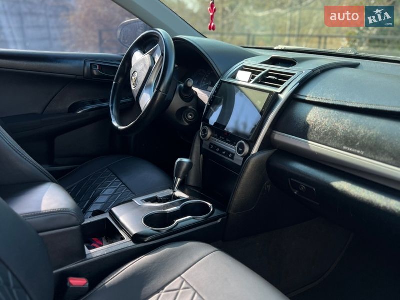 Седан Toyota Camry 2014 в Белой Церкви