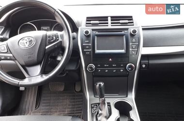 Седан Toyota Camry 2016 в Луцьку