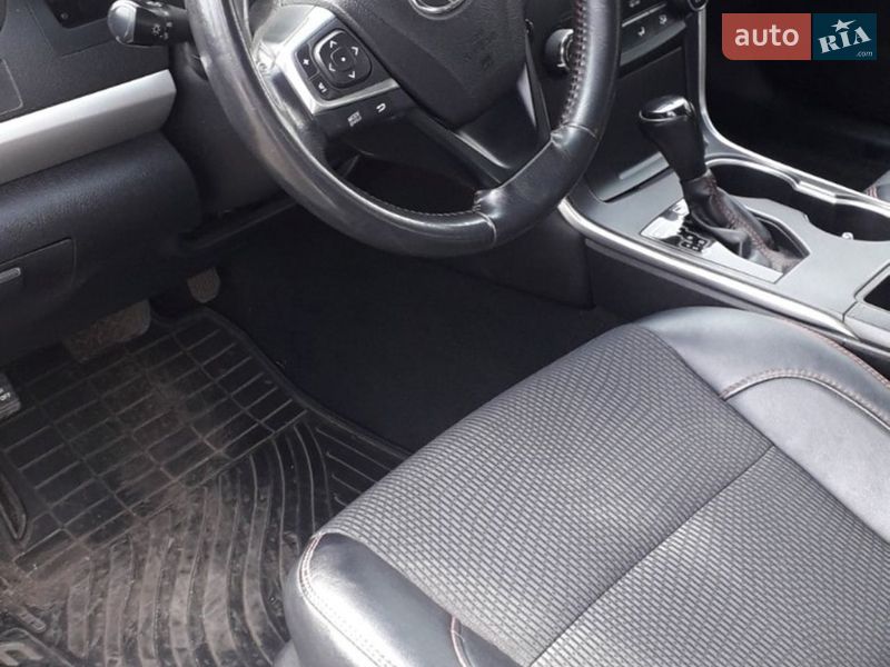 Седан Toyota Camry 2016 в Луцке фото 5 Седан Toyota Camry 2016 в Луцке