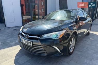 Седан Toyota Camry 2014 в Києві