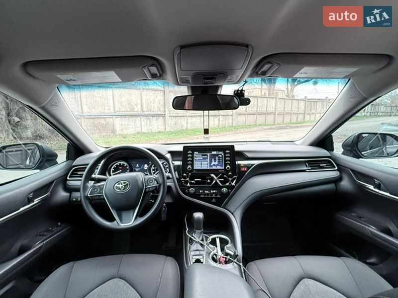 Седан Toyota Camry 2022 в Киеве фото 15 Седан Toyota Camry 2022 в Киеве