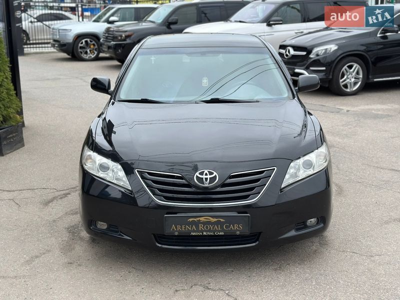 Седан Toyota Camry 2007 в Харькове
