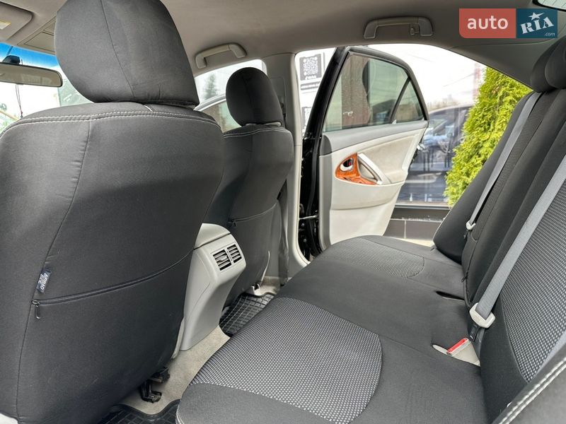 Седан Toyota Camry 2007 в Харькове