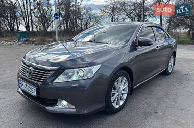 Седан Toyota Camry 2011 в Гадячі