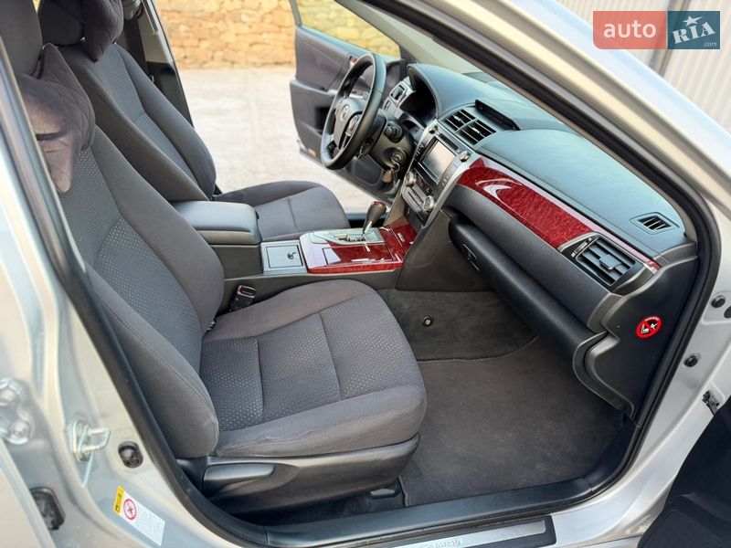 Седан Toyota Camry 2011 в Ямполе фото 55 Седан Toyota Camry 2011 в Ямполе