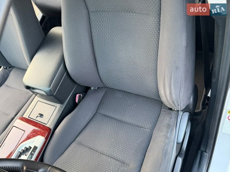 Седан Toyota Camry 2011 в Ямполе фото 72 Седан Toyota Camry 2011 в Ямполе