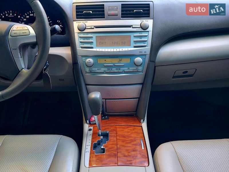 Седан Toyota Camry 2008 в Киеве фото 10 Седан Toyota Camry 2008 в Киеве