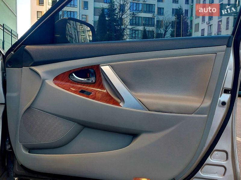 Седан Toyota Camry 2008 в Киеве фото 22 Седан Toyota Camry 2008 в Киеве