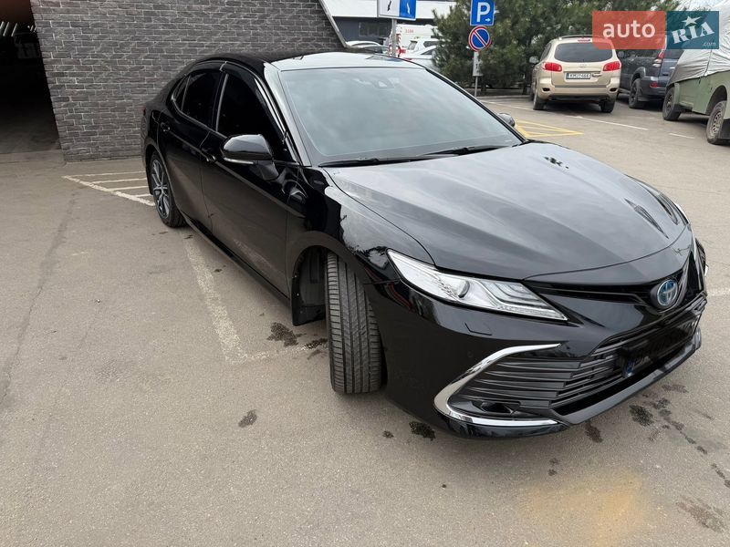 Toyota Camry 2023