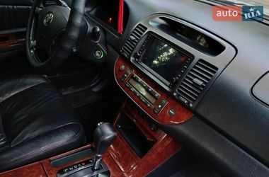 Седан Toyota Camry 2004 в Сарате