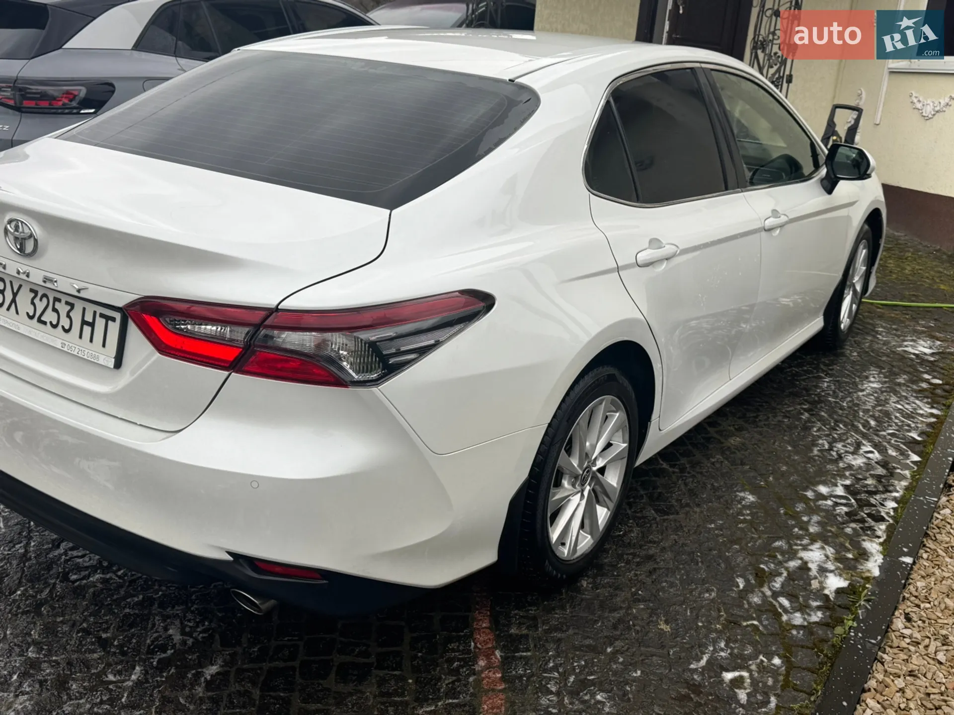 2021 Toyota Camry - мініатюра 10