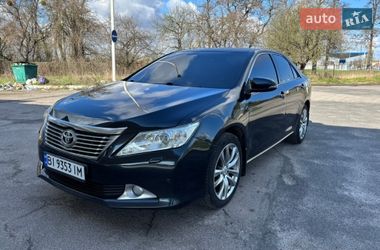 Седан Toyota Camry 2011 в Гадячі