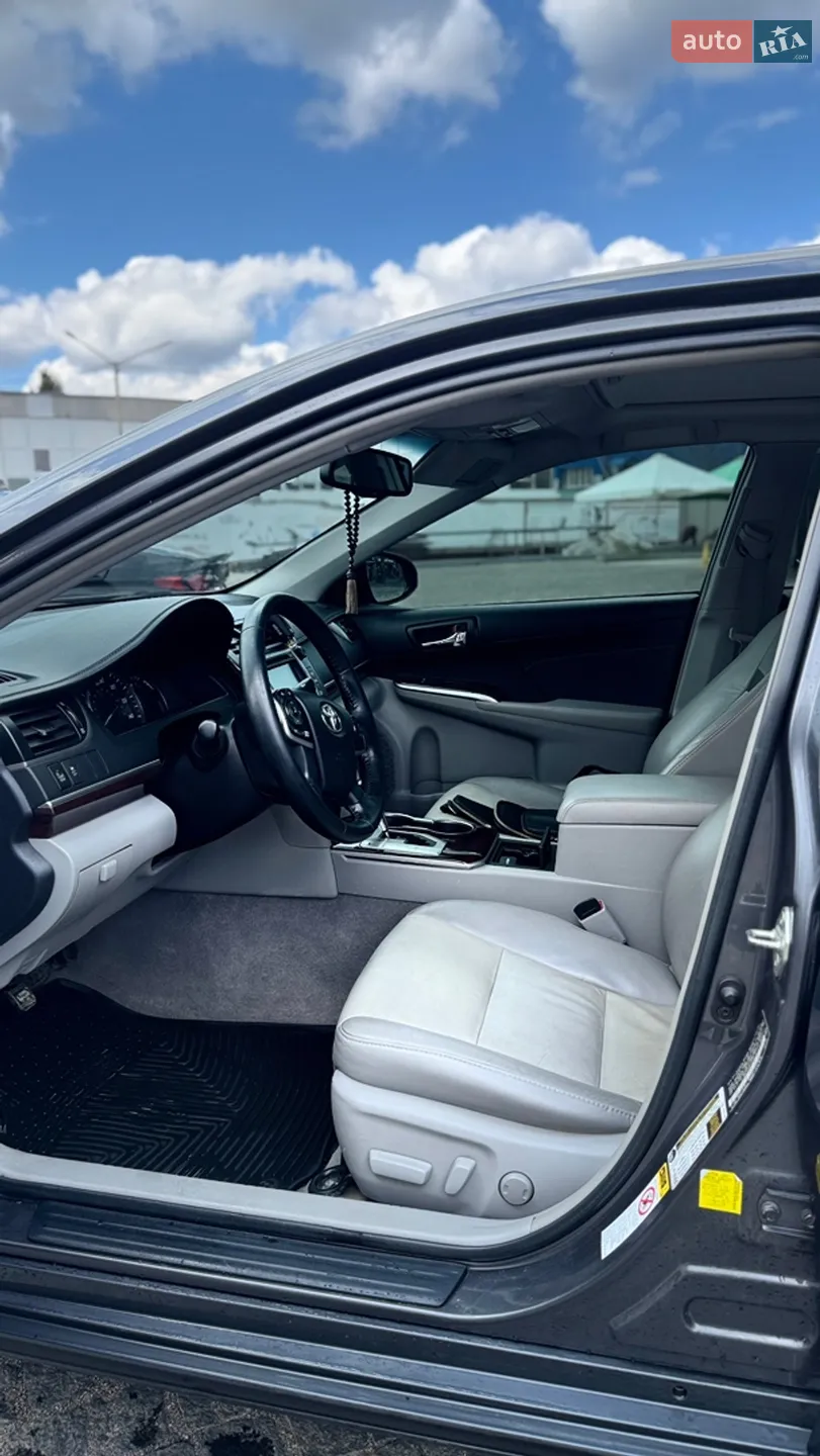 2014 Toyota Camry - мініатюра 27
