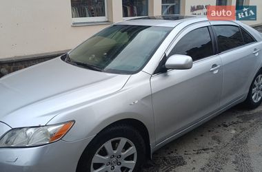 Седан Toyota Camry 2007 в Черкасах