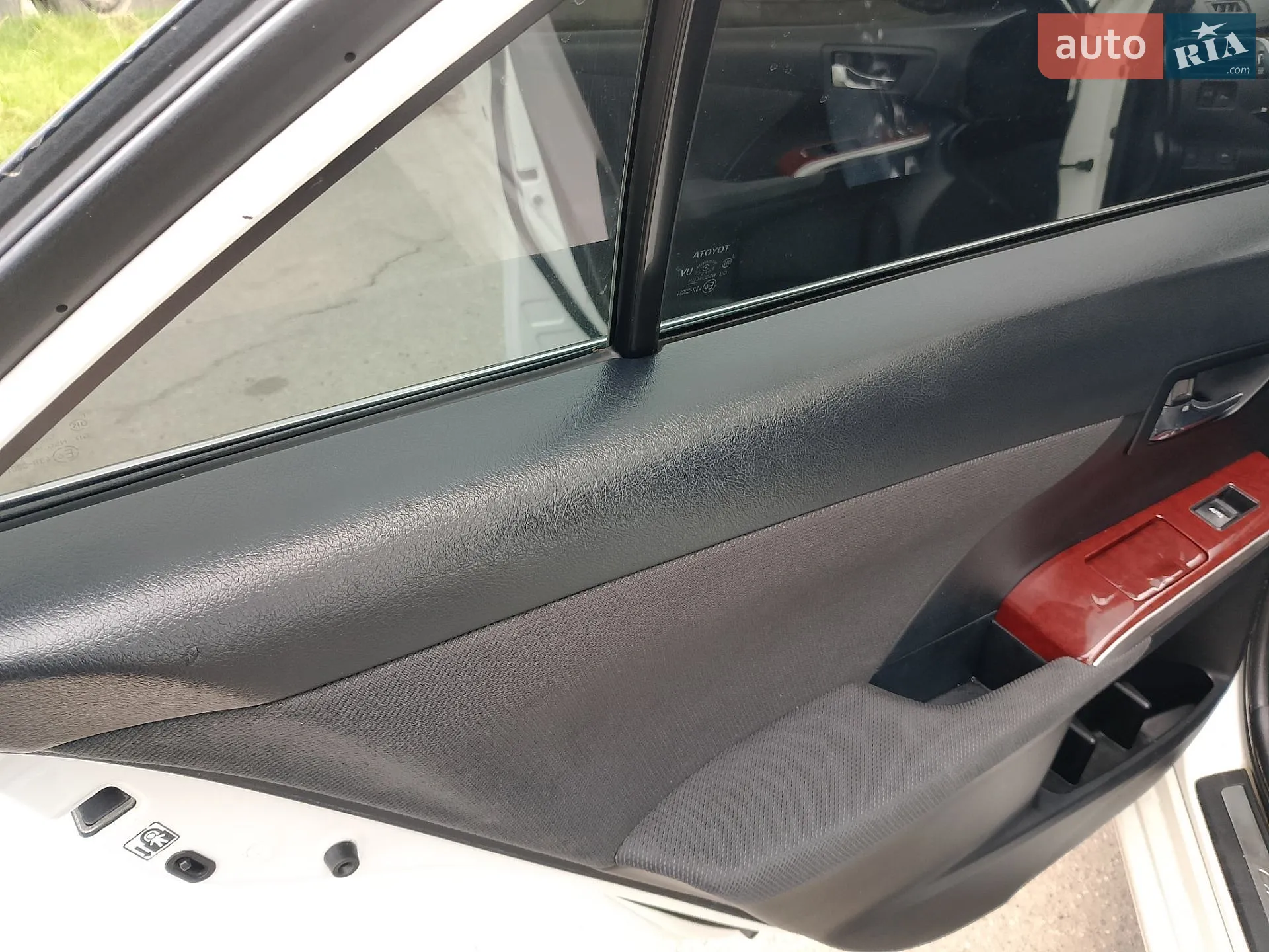 2011 Toyota Camry - мініатюра 27