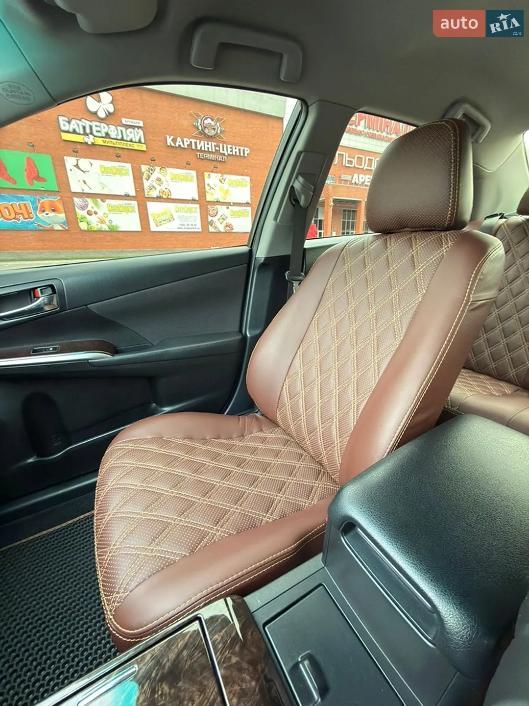 2016 Toyota Camry - мініатюра 35