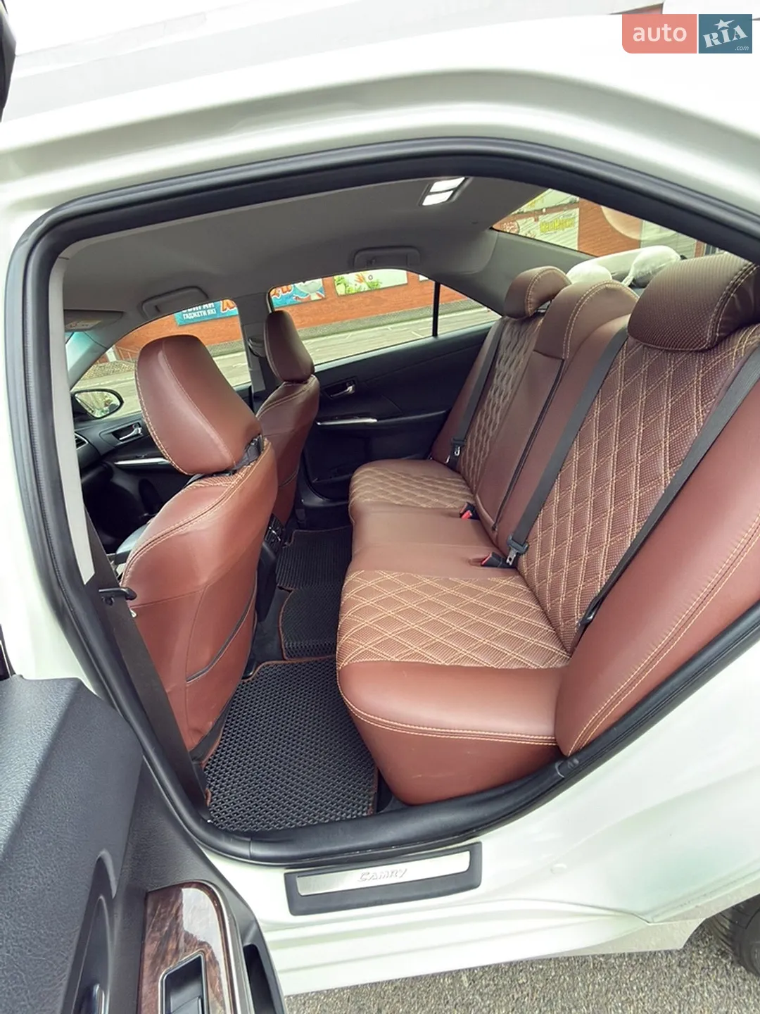 2016 Toyota Camry - мініатюра 36