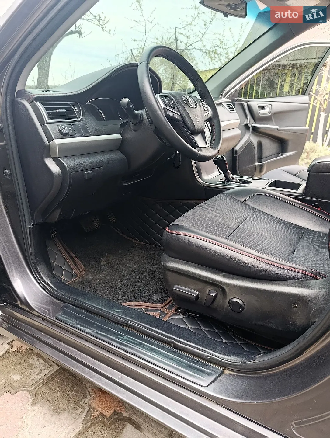2015 Toyota Camry - мініатюра 34