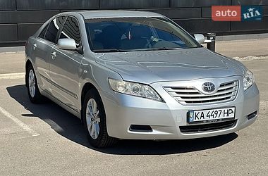 Седан Toyota Camry 2008 в Киеве