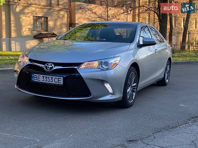 Toyota Camry 2017