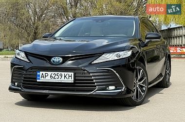 Седан Toyota Camry 2021 в Днепре