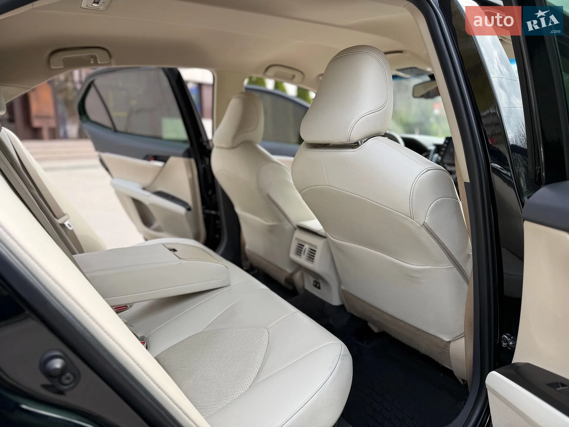 2021 Toyota Camry - мініатюра 30